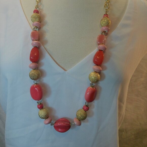 Birch Hill Beaded Necklace (365) - Picture 3 of 16